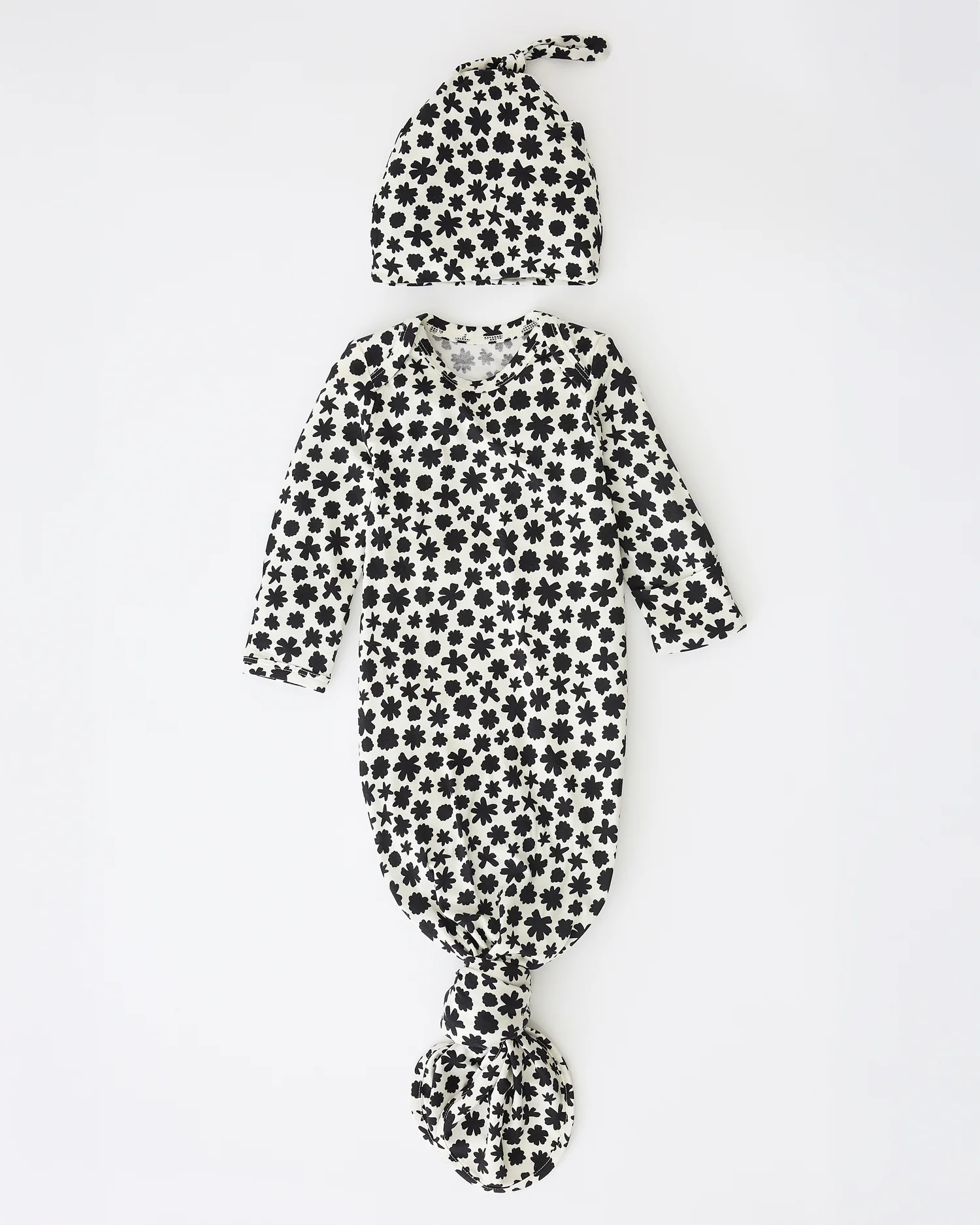 Bamboo Knotted Baby Gown & Hat | Cream Chamomiles