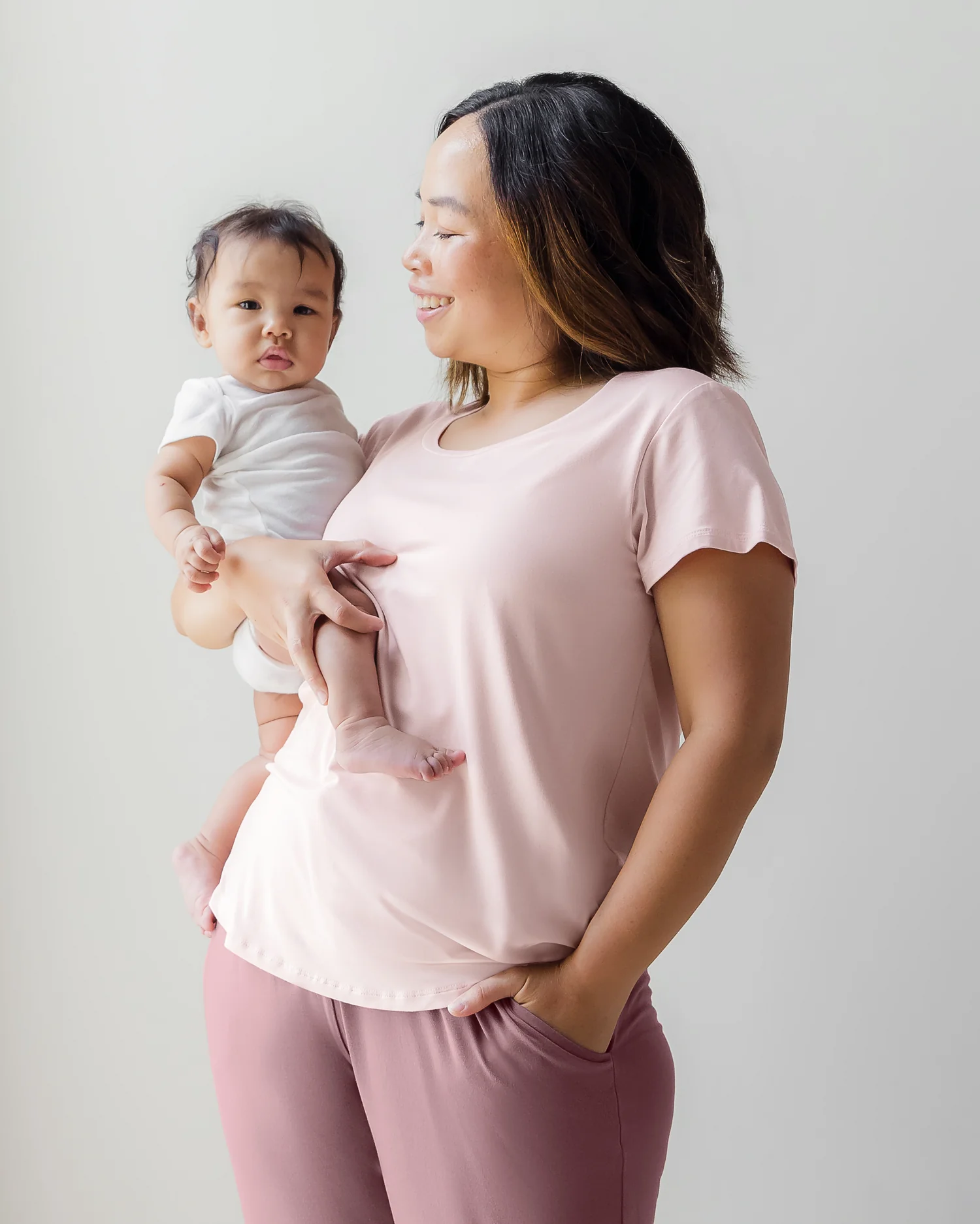 Everyday Maternity & Nursing T-shirt | Dusty Pink - Image 5