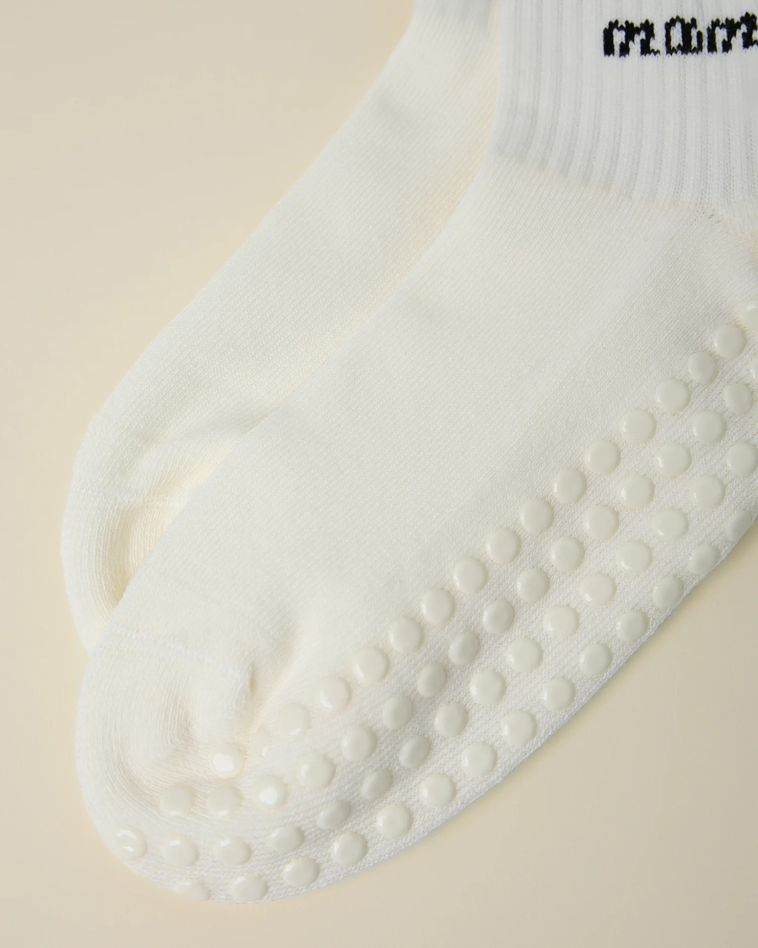 Non-Slip Quarter Crew Socks | Ivory & Black - Image 3