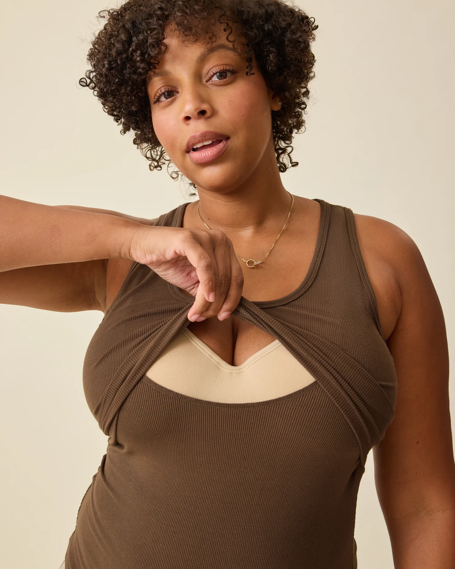 Ribbed Bamboo Scoop Neck Nursing Tank | Chocolate - Image 2